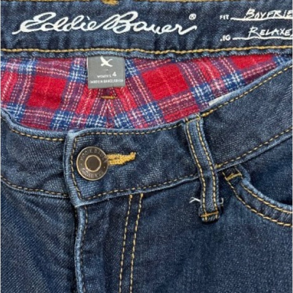 Women’s Eddie Bauer boyfriend relaxed fit flannel lined jeans size 4.